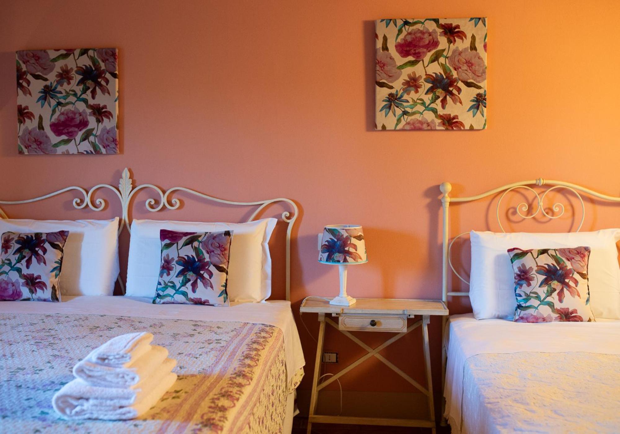 Le Colombaie Country Resort Ponsacco Bilik gambar